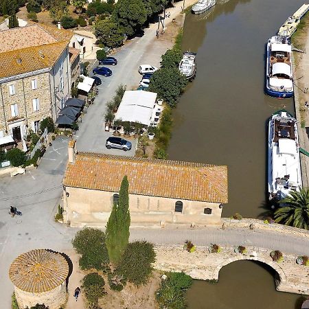Le Neptune Le Somail Extérieur photo
