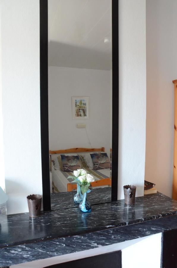 Le Neptune Le Somail Extérieur photo