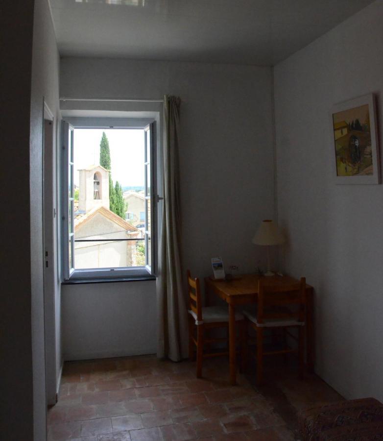 Le Neptune Le Somail Extérieur photo