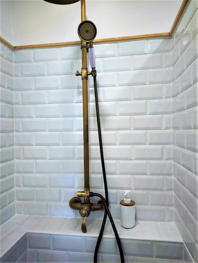 Le Neptune Le Somail Extérieur photo